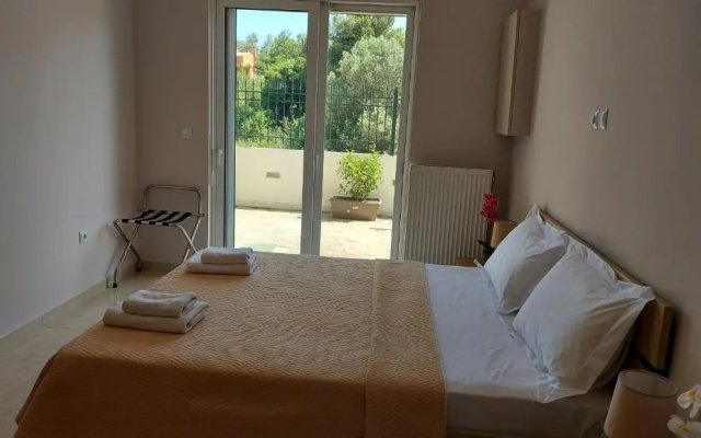 Filoxenia house near airport