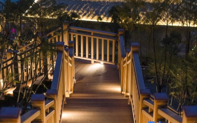 Middle Mountain Hotel – Outside – Zhaotong