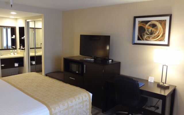 Best Western Pasadena Royale Inn & Suites