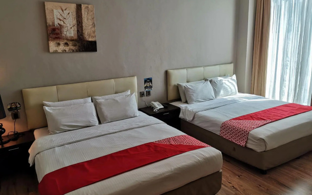 OYO Rooms Kota Damansara GIANT