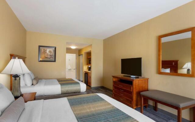 Best Western Plus University Park Inn & Suites