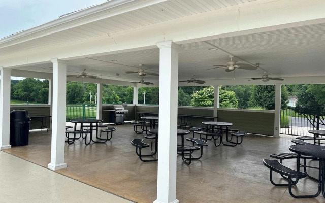 Birdie's Bliss 2BR Condo Sleeps 6!