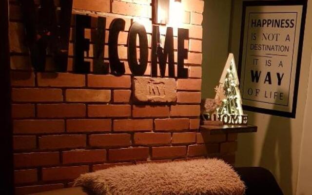 Rustic flat with perfect location (city center)
