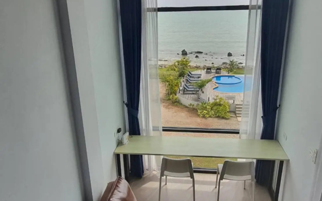 The Beach Resort & Residence