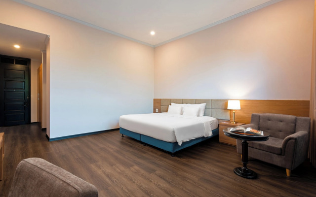 Tuần Châu Resort