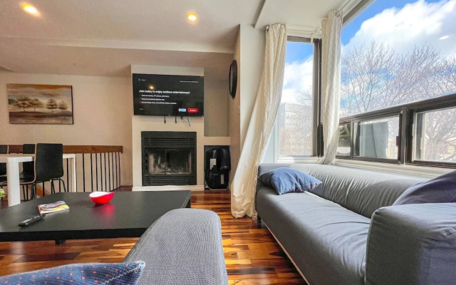 Hip Townhome With Garage Dt Mtl