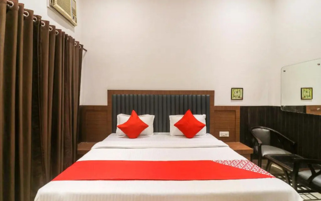 Hotel Grand Resort by OYO Rooms