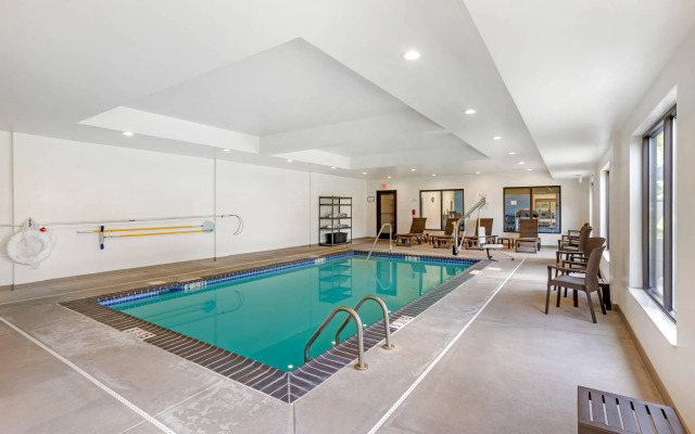 Comfort Inn & Suites Gap Amish Country