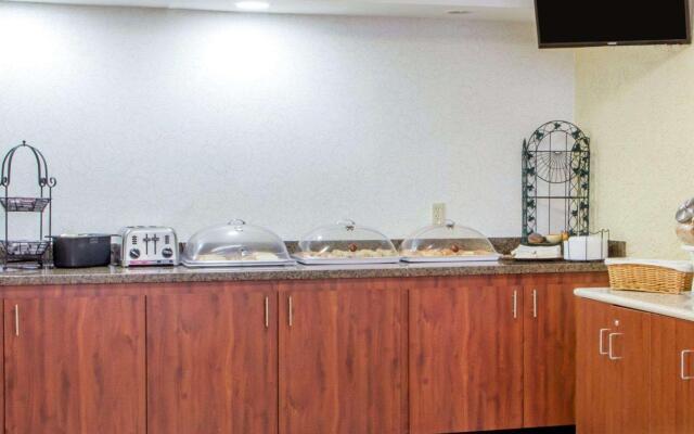 Econo Lodge Broken Arrow - Tulsa