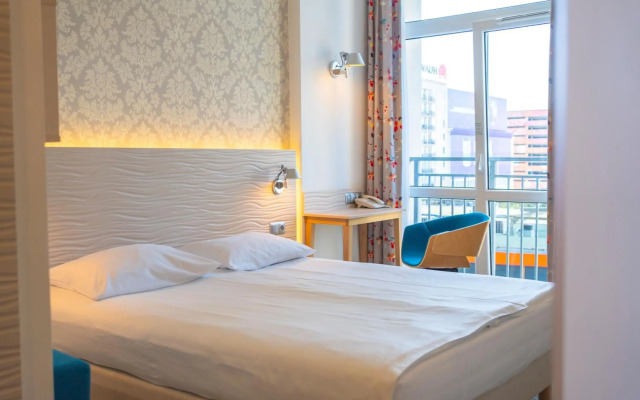 Metropol Hotel