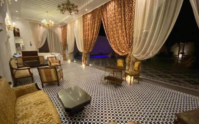 Palais Shazam & Spa