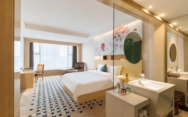 Paco Business Hotel Luogang Branch