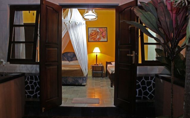 Guru Ratna Homestay