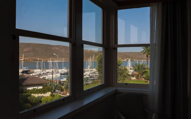 Marin Alacati Hotel