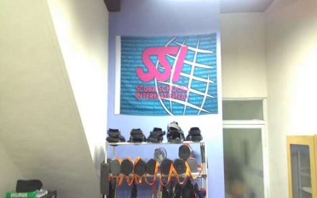 Atoll Dive Travel Center