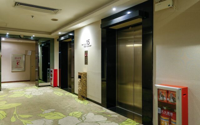 Paco Business Hotel Guangzhou Baiyun Road Branch