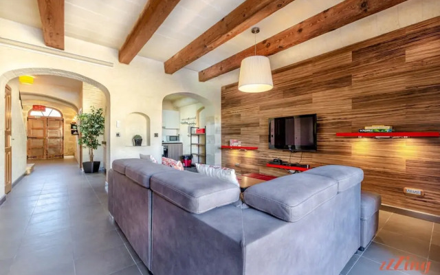 A Stunning Pet Friendly Villa With a Pool Gozo