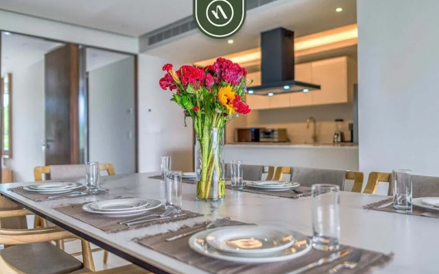 New 3BR Condo - Oceanview Terrace - Private Beach