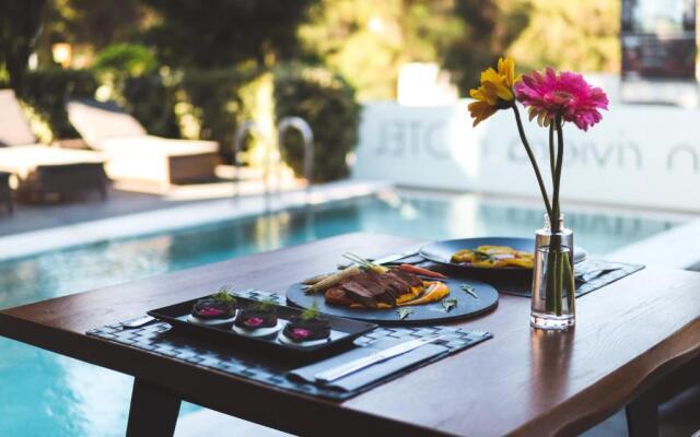 Athenian Riviera Hotel & Suites