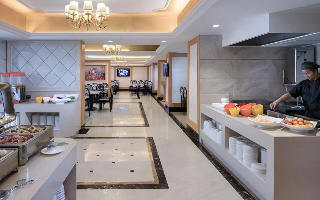 Hampton by Hilton Beihai High-Speed Train Station