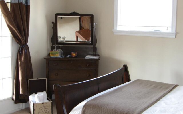 By the Bay Bed and Breakfast