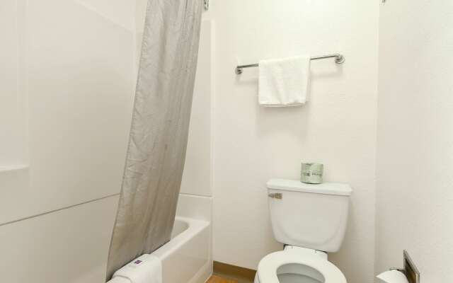 Motel 6 San Diego, CA - Hotel Circle - Mission Valley