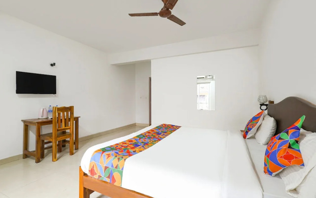 Fabhotel Home & Beyond