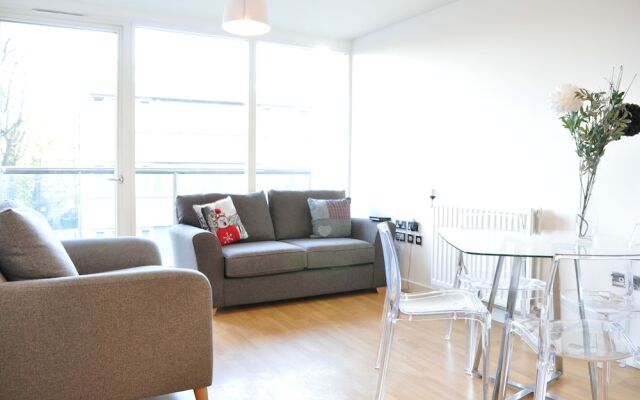 Brilliant Central Bright 1 Bed Apt in Shoreditch