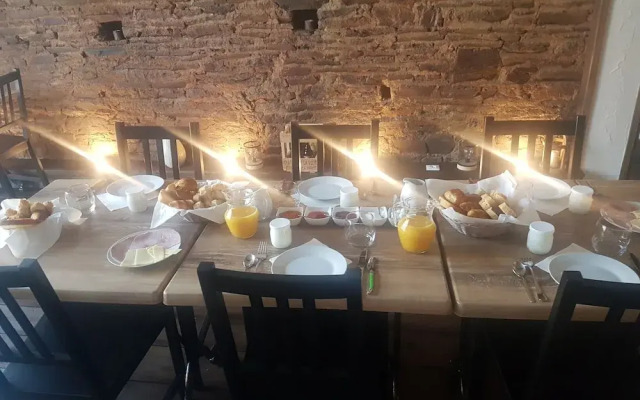 La Bastide Du Bonheur Chambres et Tables D'Hôtes