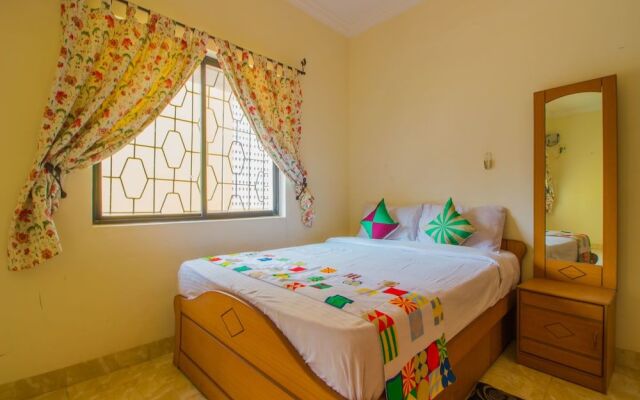 OYO 12867 Home Luxurious 2BHK Near Airport
