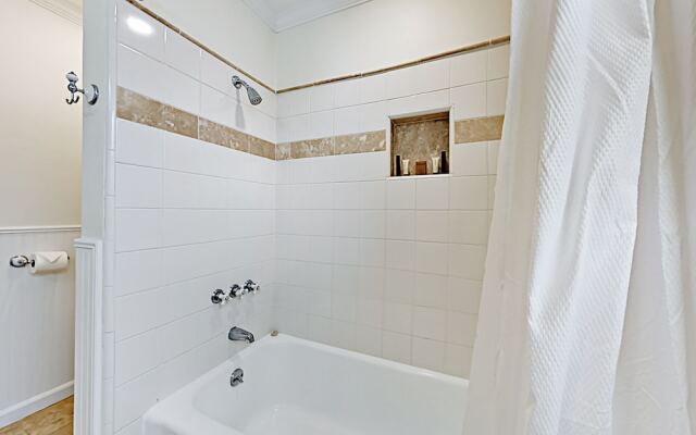 1665 James - 2 Br Home
