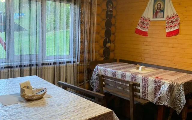 Cottage pid Gorou