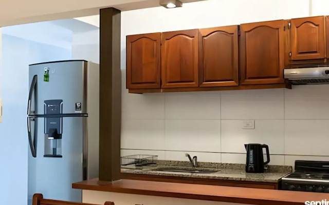 Casa Con Asador y Cochera