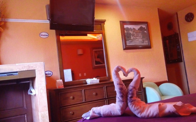 Hotel Real Azteca