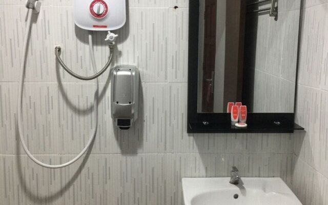 OYO 89912 Jma Ferringhi Beach Hotel