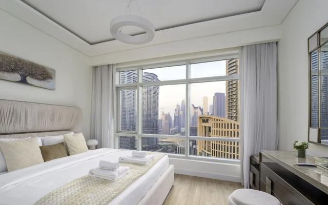 Stunning 2 BR in the heart of Downtown