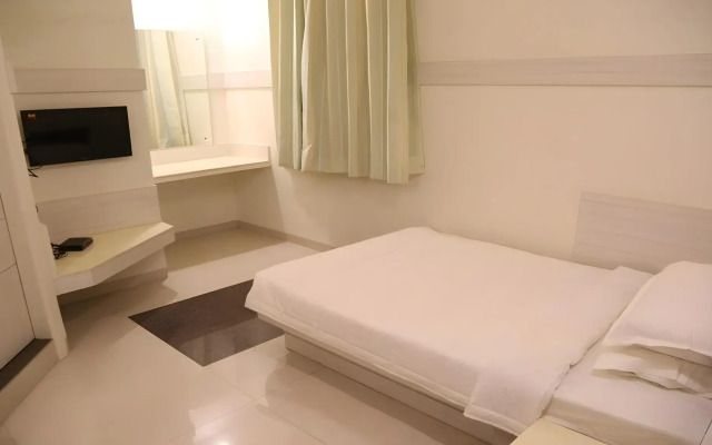 Hotel Somdeep Palace