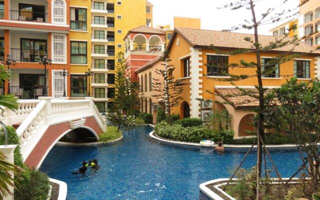 Venetian Jomtien Pool Access