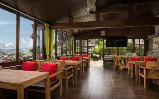 Blossom Hill Inn Lijiang Springland