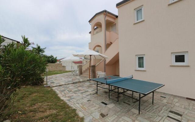 Apartments with a parking space Stara Novalja, Pag - 18860