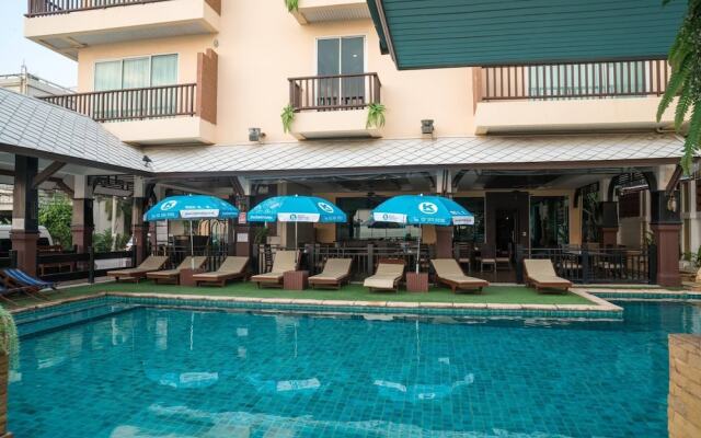 Beachfront Resort & Spa Jomtien, Pattaya