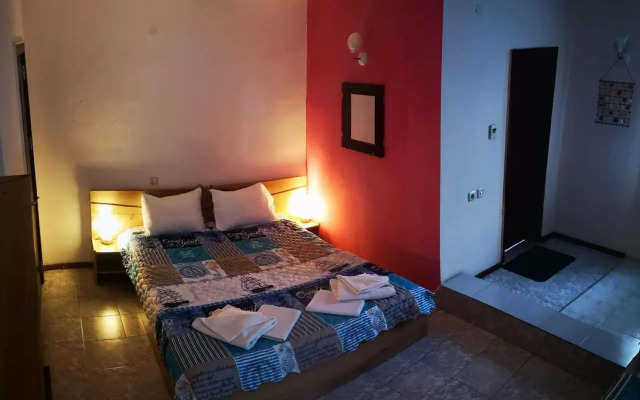 Guest House Petrovi