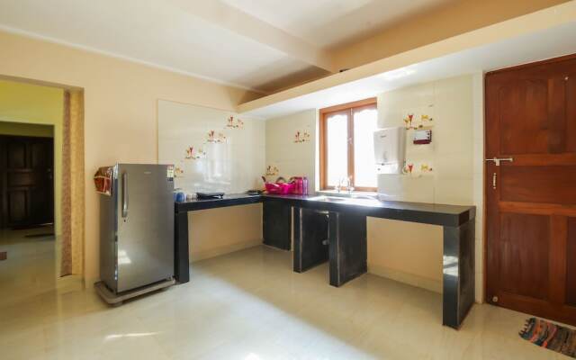 OYO 15529 Home Decent 2BHK Candolim