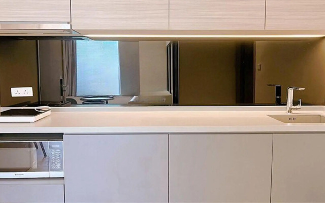 338 Apartment