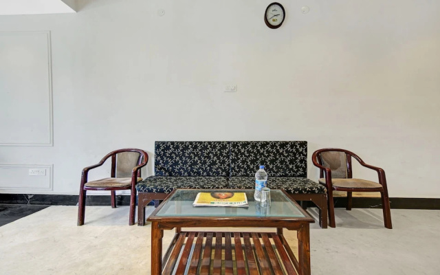 Itsy Hotels Amrita Raghunath Bazaar Jammu