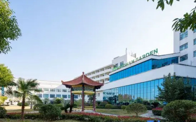 Wyndham Garden Qianjiang Downtown
