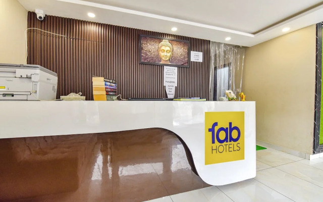 Fabexpress Park Residency I