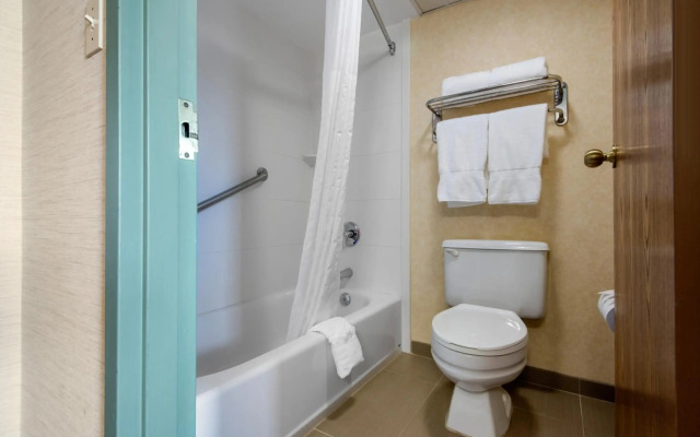 Quality Inn & Suites