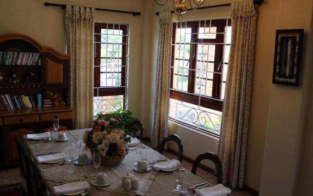 African Sun Guest Suites