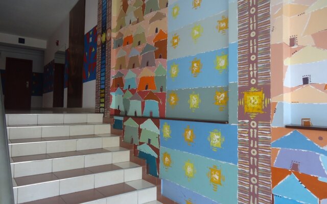 Ave Maria Hotel